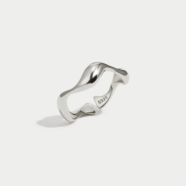Waves - Minimalistischer Ring