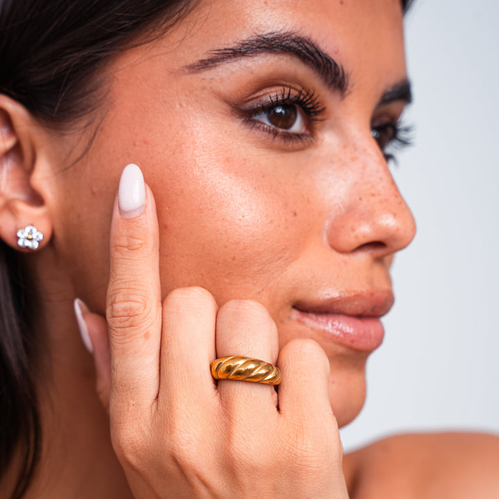 Alleria: Verzaubernde Eleganz