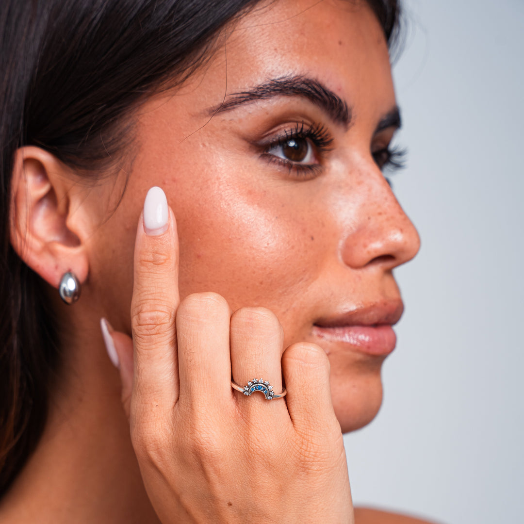 Himmlische Harmonie: Sonne und Mond