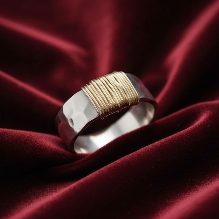 Goldener Boho Fäden Ring