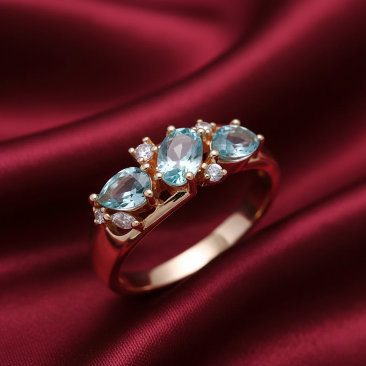 Eleganter blauer Vintage-Zirkon-Ring in Gold 