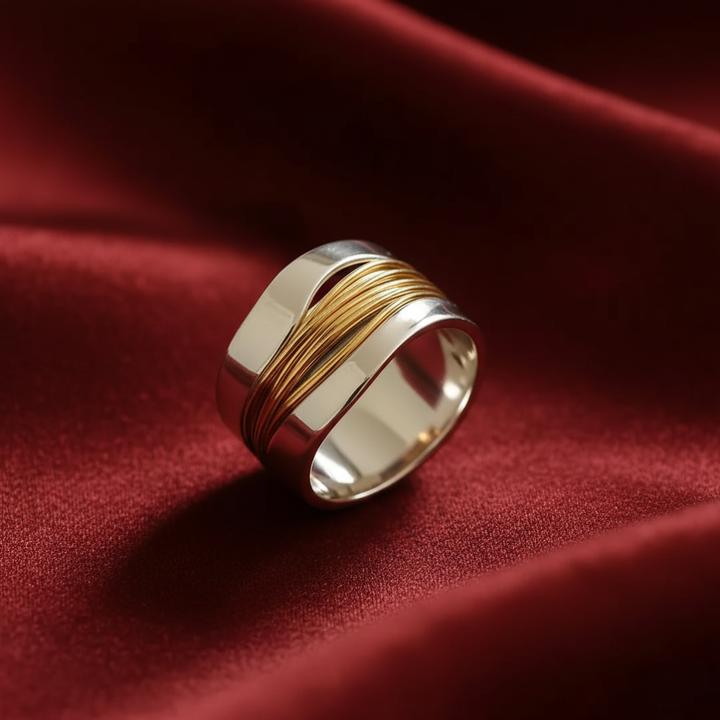 Silberne Goldfäden Ring 