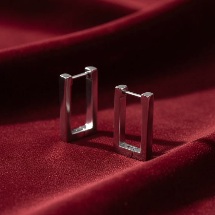 Silberne rechteckige Creolen