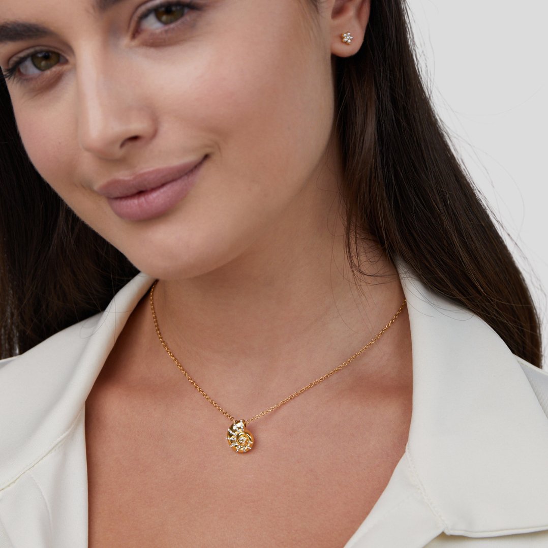 Luca Kristall Muschelanhänger Halskette